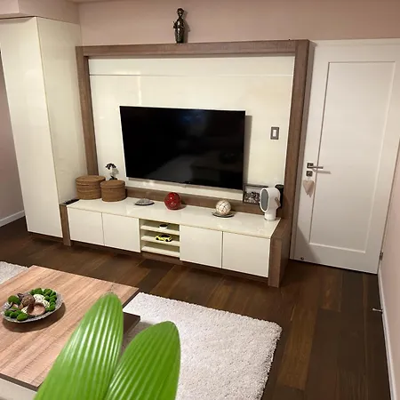 Luxury Penthouse In The Middle Of Old Town Quarto em Acomodações Particulares *