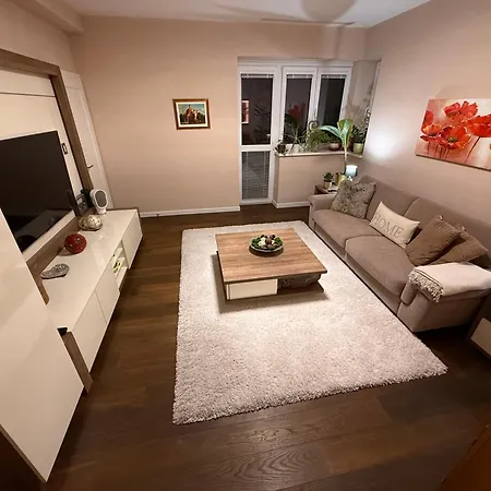 Luxury Penthouse In The Middle Of Old Town Quarto em Acomodações Particulares Komárno