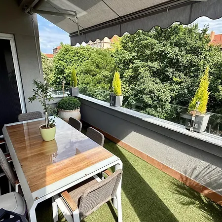 ホームステイ Luxury Penthouse In The Middle Of Old Town *